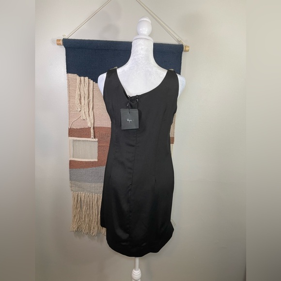 NWT Anthropologie Ryu Black Chiffon 3D flowers with Jewels Mini Shift Dress M - Picture 3 of 9